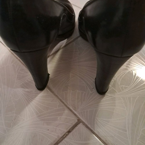 Kalogiou leather pumps like new, size 38.5, heel 9cm