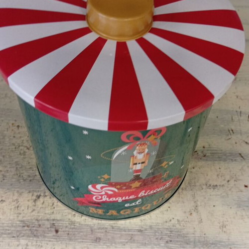 Christmas Biscuit Tin new 15 centimeters