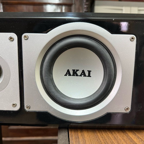 Akai SS006A-305 center speaker used with removable grille