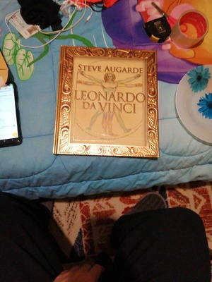 Leonardo da Vinci book like new