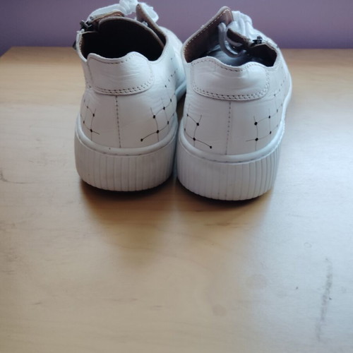 Airsoft sneakers size 42, white, sport style