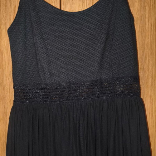 Ale black midi dress with straps and tulle skirt like new, size M