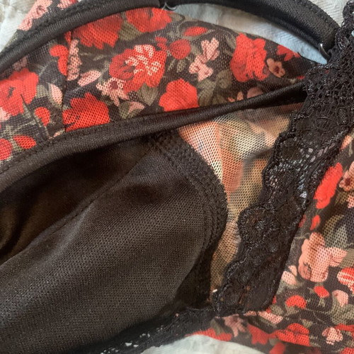 Shein crop top size Small, sheer with bust lining, like new