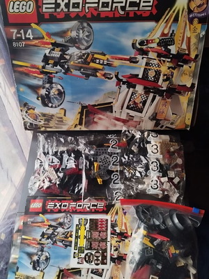 Lego 8107 Exo-Force Fight for The Golden Tower употребяван, комплектен