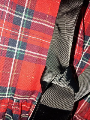 Women's red plaid dress Medium with bow, like new, festive style