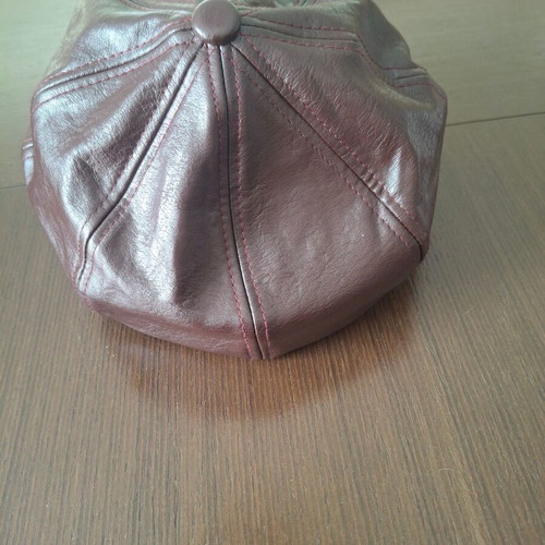 Women's Tragiasca hat like new, brown with synthetic fur