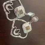 Earrings like new, pair