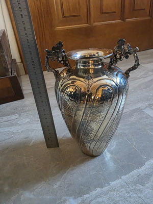 Silver Vase 925, 463 Grams, New, Designed by Armao