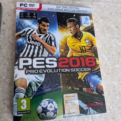 Pro Evolution Soccer 08 used, PES 09 and PES 2016 brand new bundle for PC