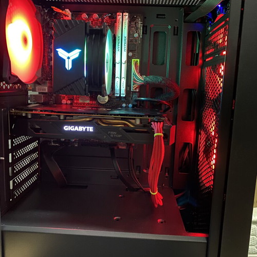 Budget Gaming PC i5 6th Gen with RX 570 4GB Like New