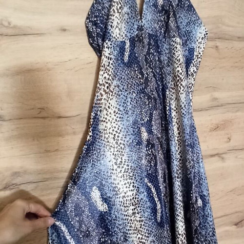 Snake Print Backless Dress like new, sizes S/M