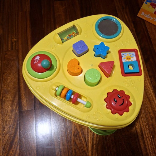 PlayGo Baby's Activity Centre table like new
