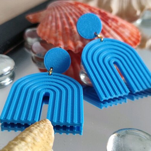 Blue hanging earrings new, stud type