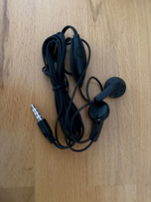 Handsfree wired stereo headphones 3.5mm jack black new