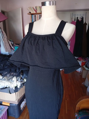 Black dress size M like new