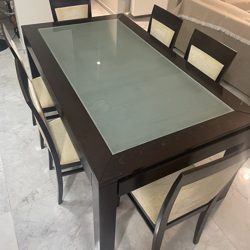 Extendable dining table with 6 fabric chairs used, wenge color
