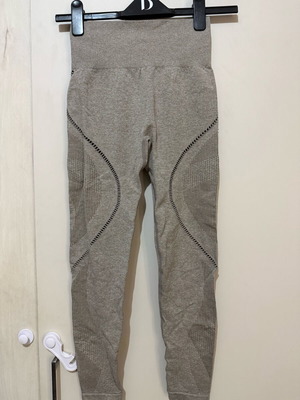 High-Waisted Leggings with Shaping and Push-Up Effect, Like New, Beige