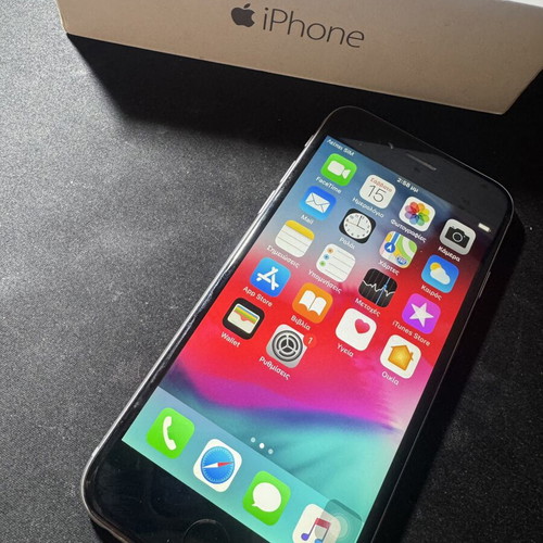 Apple iPhone 6 64GB silver with box and papers
