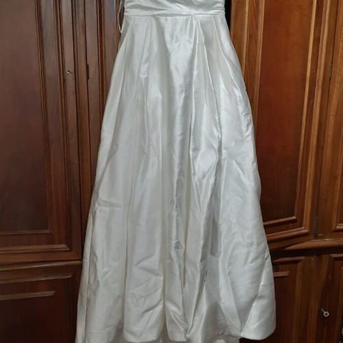 Wedding dress new, white, size XS