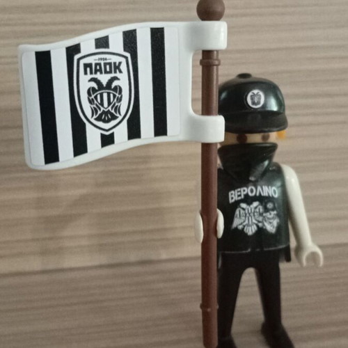 Playmobil fan figure PAOK with team flag like new