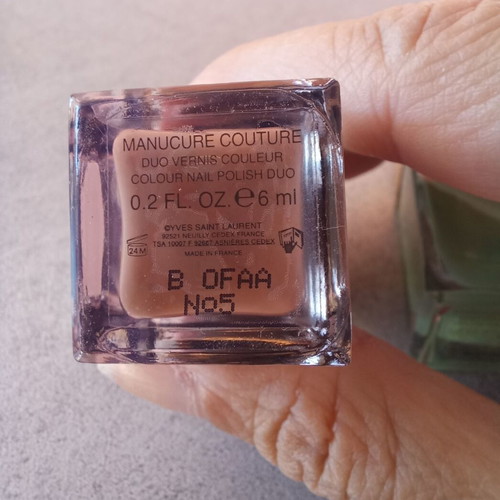 Yves Saint Laurent Vintage Manucure Couture Nail Polish No 5 & No 7 like new