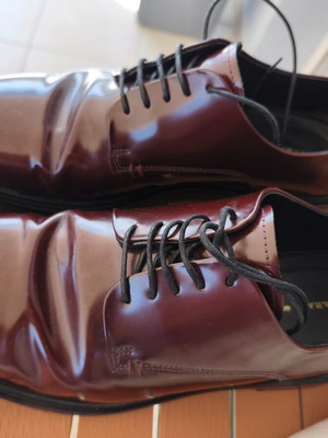Zara burgundy polished men's shoes size 44