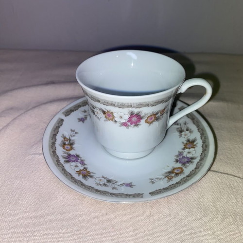 Vintage Fine China Coffee Tea Cup Set 9 Pieces like new