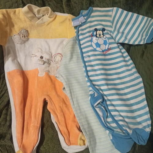 Baby crib bumpers used, pack of 2, soft blue striped