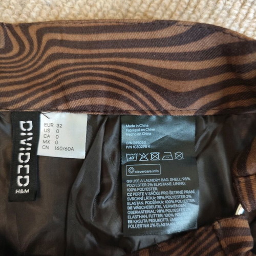 H&M skirt size XS like new