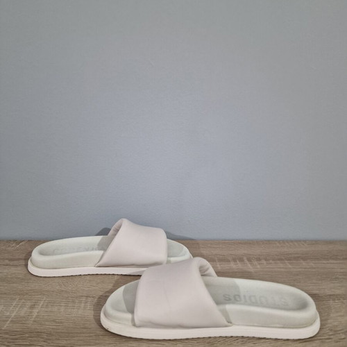 Copenhagen Studios Nappa Eggshell Leather Women Slides Size 38 like new