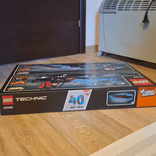 Lego Technic 42066 Air Race Jet new, retired collectible