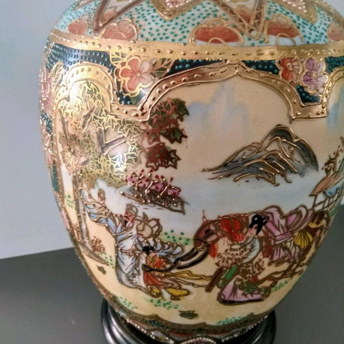 Satsuma vase used, height 26cm