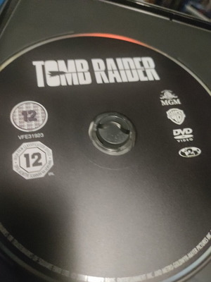 Tomb Raider DVD like new with Greek subtitles and slipcover