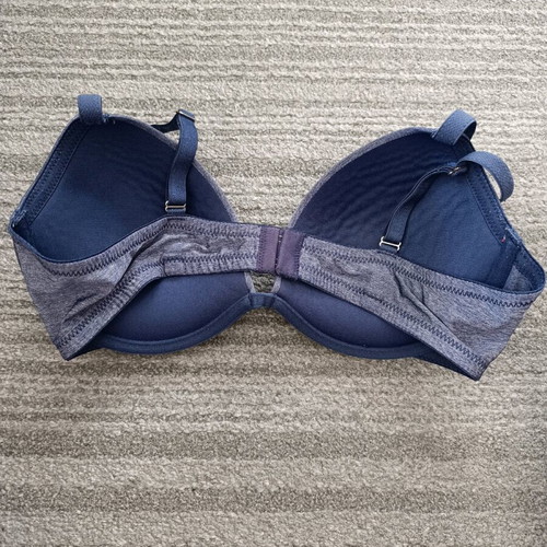 C cup bra jean design like new, blue