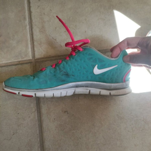 Nike women's athletic shoes like new, multicolor, size 38