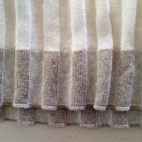 Divina Italian knit top with butterfly sleeves and lurex, like new