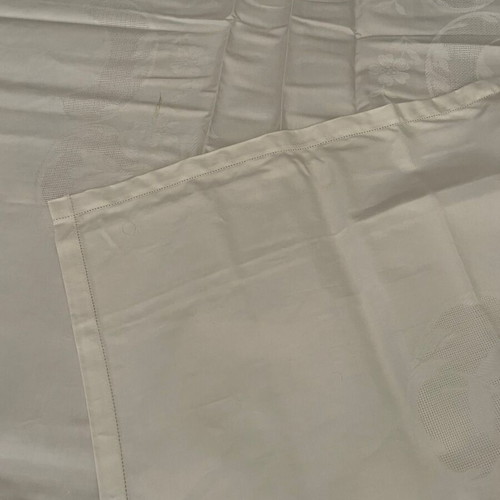 Lux tablecloth with 12 cotton dinner napkins, new