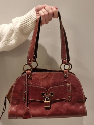 Leather handbag used, brown with large interior space