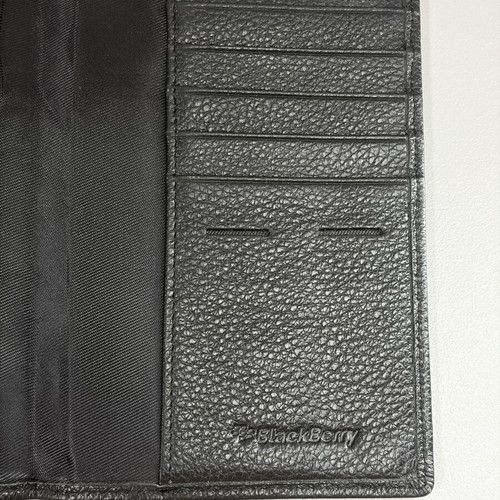 BlackBerry Passport Travel Wallet like new, black