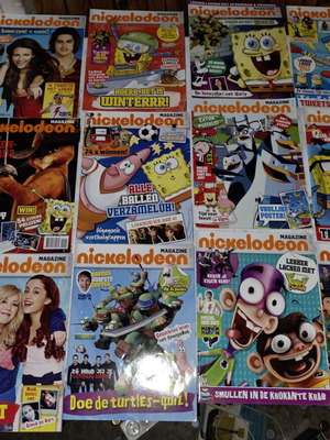 Set of 26 Nickelodeon Magazines with SpongeBob, Korra, Turtles, iCarly
