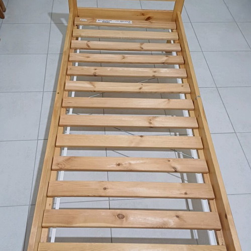 IKEA KRITTER children's bed used, includes slats
