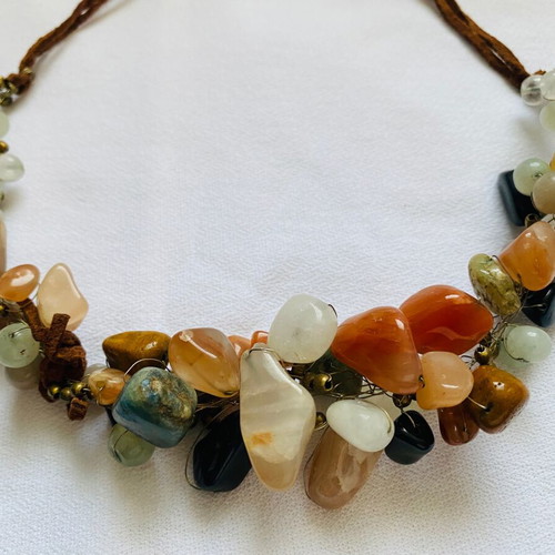 Necklace with semiprecious stones like new, vintage beggar beads style