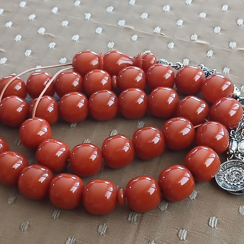 Vakelitis Komboloi used, 33 beads, traditional metal finish