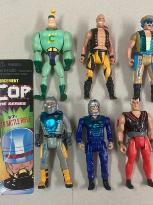 Package 9 x Kenner & Toy Island Robocop 1988 - 1995 In good condition Price 45 Euros
