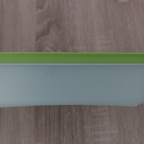 Tupperware container 1L new, food safe plastic