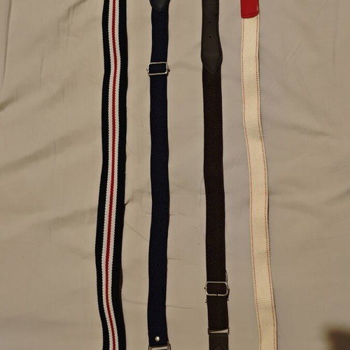 Children's belts set like new, 4 pieces, adjustable elastic