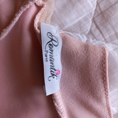 Romantic Paris blouse like new, pink
