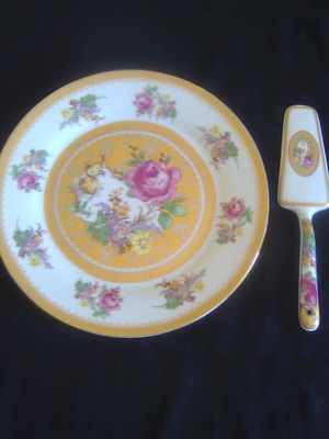 Porcelain serving platter 27cm with spatula 24cm, new