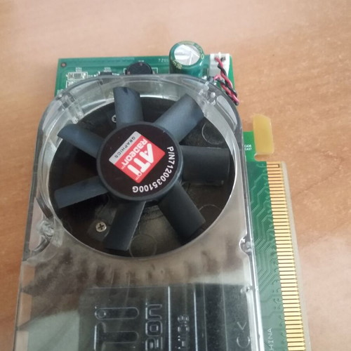 ATI Radeon graphics card used, dual monitor support, 10 years old