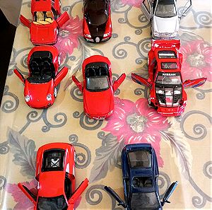 Παιχνίδια αυτοκινητάκια                              Σε κλίμακα 1/24 Maisto,WELLY,Burago,.     MOTORMAX, 8 τεμάχια.